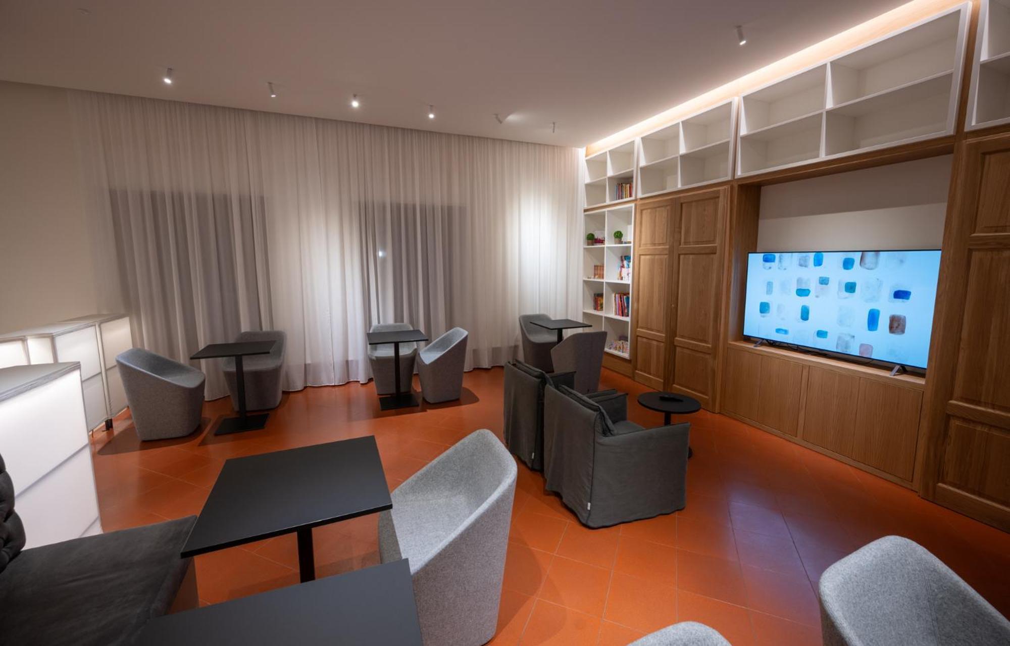 Hotel Moderno Assise Extérieur photo